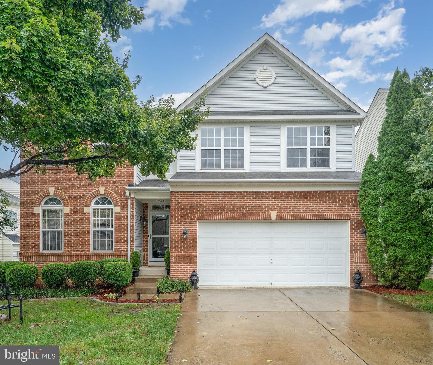 9314 BIRCH CLIFF DR, FREDERICKSBURG, Virginia 22407, 5 Bedrooms Bedrooms, ,3 BathroomsBathrooms,Residential,For sale,9314 BIRCH CLIFF DR,VASP2036280 MLS # VASP2036280