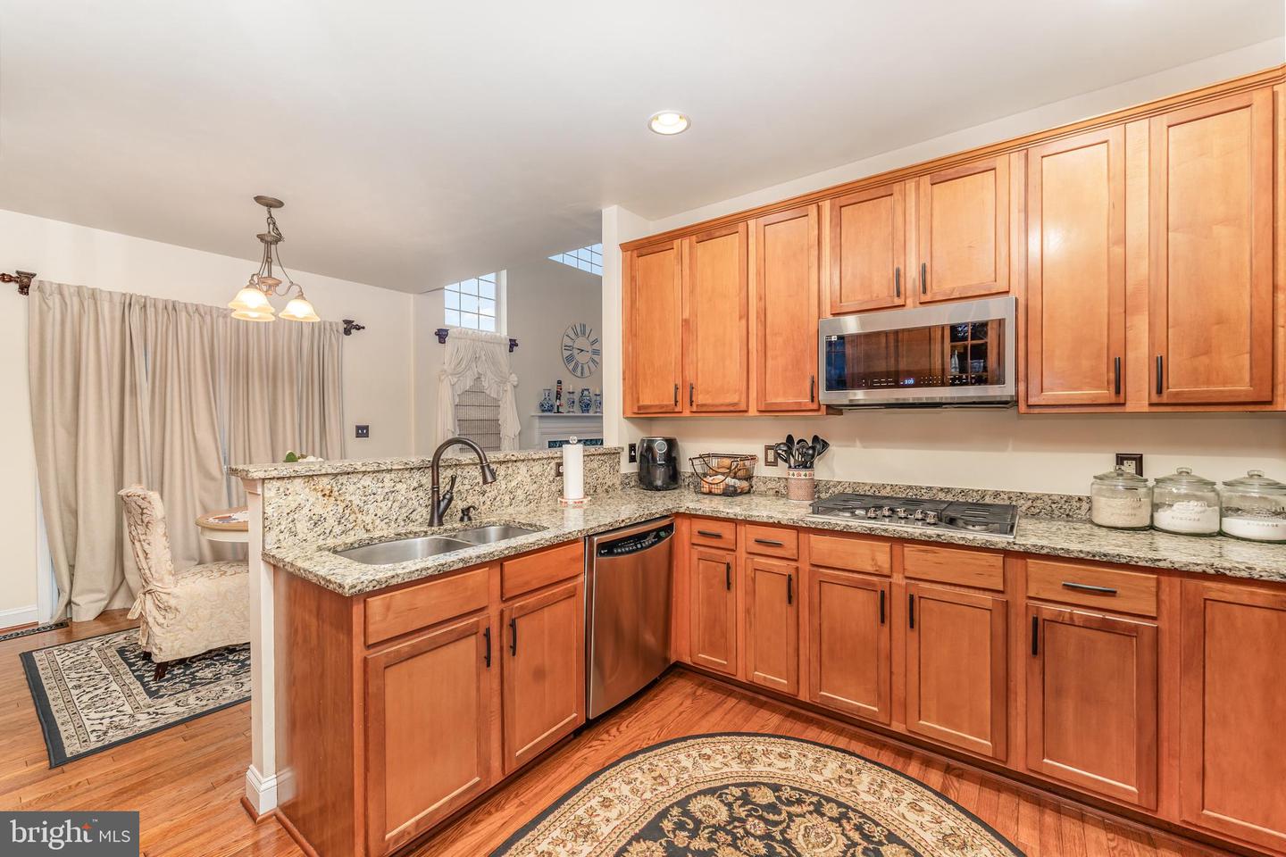 9314 BIRCH CLIFF DR, FREDERICKSBURG, Virginia 22407, 5 Bedrooms Bedrooms, ,3 BathroomsBathrooms,Residential,For sale,9314 BIRCH CLIFF DR,VASP2036280 MLS # VASP2036280