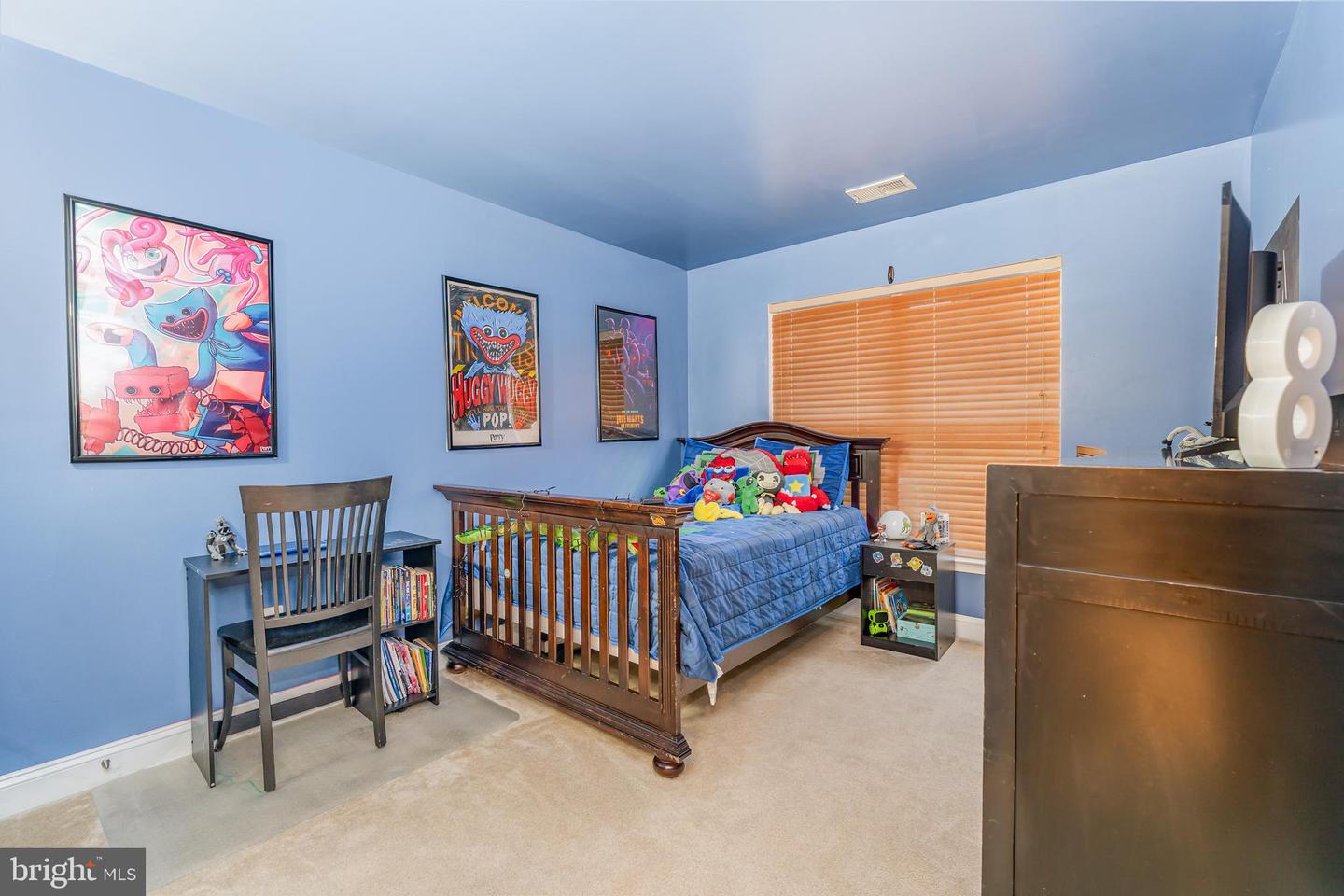 9314 BIRCH CLIFF DR, FREDERICKSBURG, Virginia 22407, 5 Bedrooms Bedrooms, ,3 BathroomsBathrooms,Residential,For sale,9314 BIRCH CLIFF DR,VASP2036280 MLS # VASP2036280