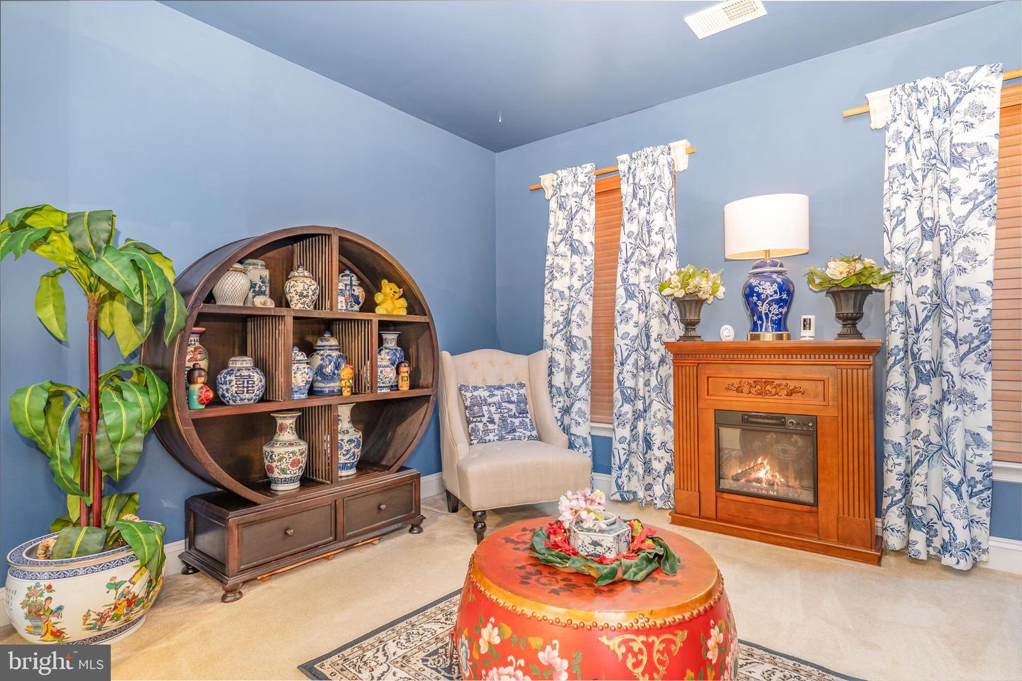 9314 BIRCH CLIFF DR, FREDERICKSBURG, Virginia 22407, 5 Bedrooms Bedrooms, ,3 BathroomsBathrooms,Residential,For sale,9314 BIRCH CLIFF DR,VASP2036280 MLS # VASP2036280