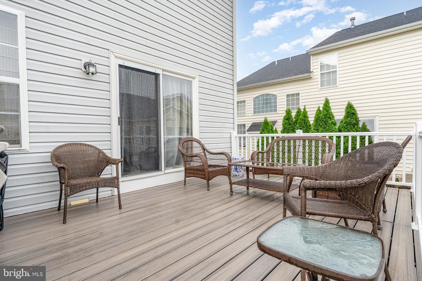 9314 BIRCH CLIFF DR, FREDERICKSBURG, Virginia 22407, 5 Bedrooms Bedrooms, ,3 BathroomsBathrooms,Residential,For sale,9314 BIRCH CLIFF DR,VASP2036280 MLS # VASP2036280