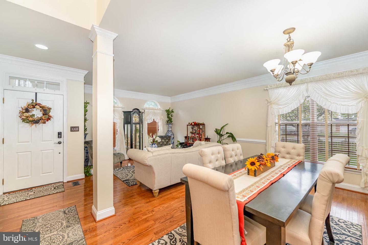 9314 BIRCH CLIFF DR, FREDERICKSBURG, Virginia 22407, 5 Bedrooms Bedrooms, ,3 BathroomsBathrooms,Residential,For sale,9314 BIRCH CLIFF DR,VASP2036280 MLS # VASP2036280