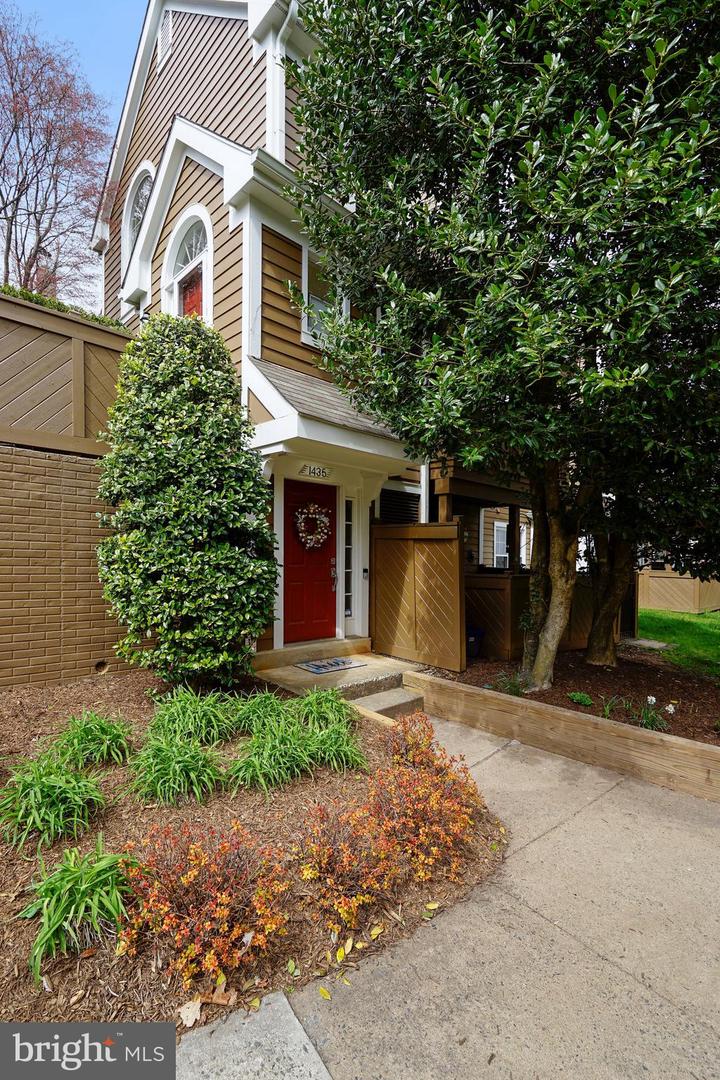 1435 CHURCH HILL PL #1435, RESTON, Virginia 20194, 1 Bedroom Bedrooms, ,1 BathroomBathrooms,Residential,For sale,1435 CHURCH HILL PL #1435,VAFX2267952 MLS # VAFX2267952