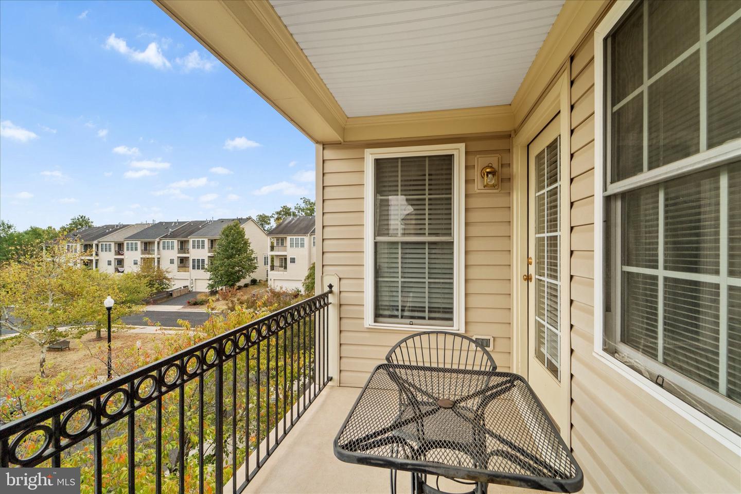 25817 MEWS TER, CHANTILLY, Virginia 20152, 3 Bedrooms Bedrooms, ,2 BathroomsBathrooms,Residential,For sale,25817 MEWS TER,VALO2107112 MLS # VALO2107112