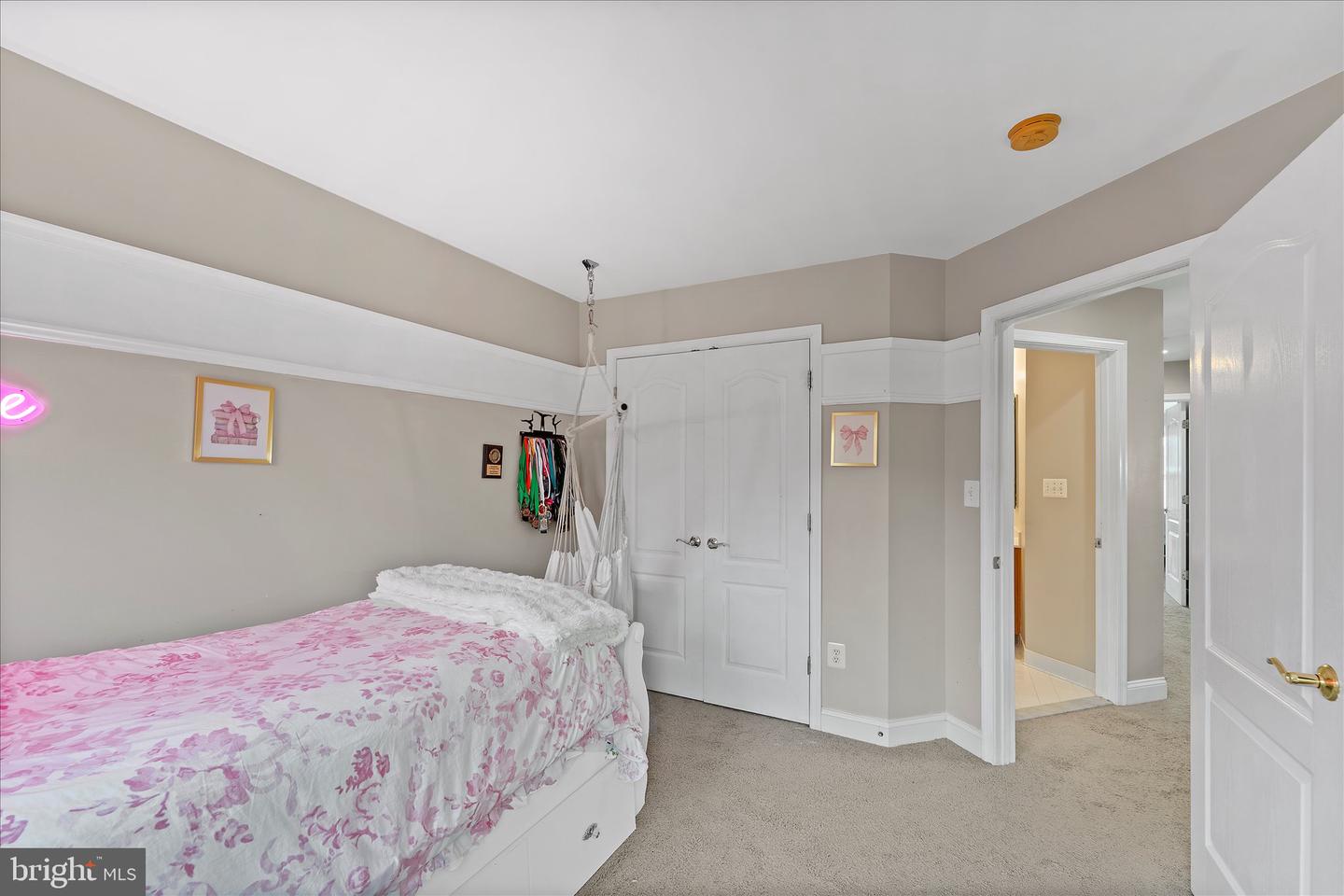 25817 MEWS TER, CHANTILLY, Virginia 20152, 3 Bedrooms Bedrooms, ,2 BathroomsBathrooms,Residential,For sale,25817 MEWS TER,VALO2107112 MLS # VALO2107112