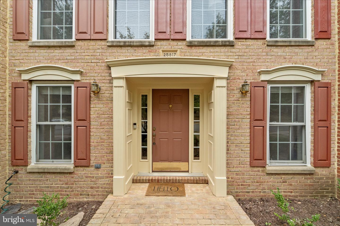 25817 MEWS TER, CHANTILLY, Virginia 20152, 3 Bedrooms Bedrooms, ,2 BathroomsBathrooms,Residential,For sale,25817 MEWS TER,VALO2107112 MLS # VALO2107112