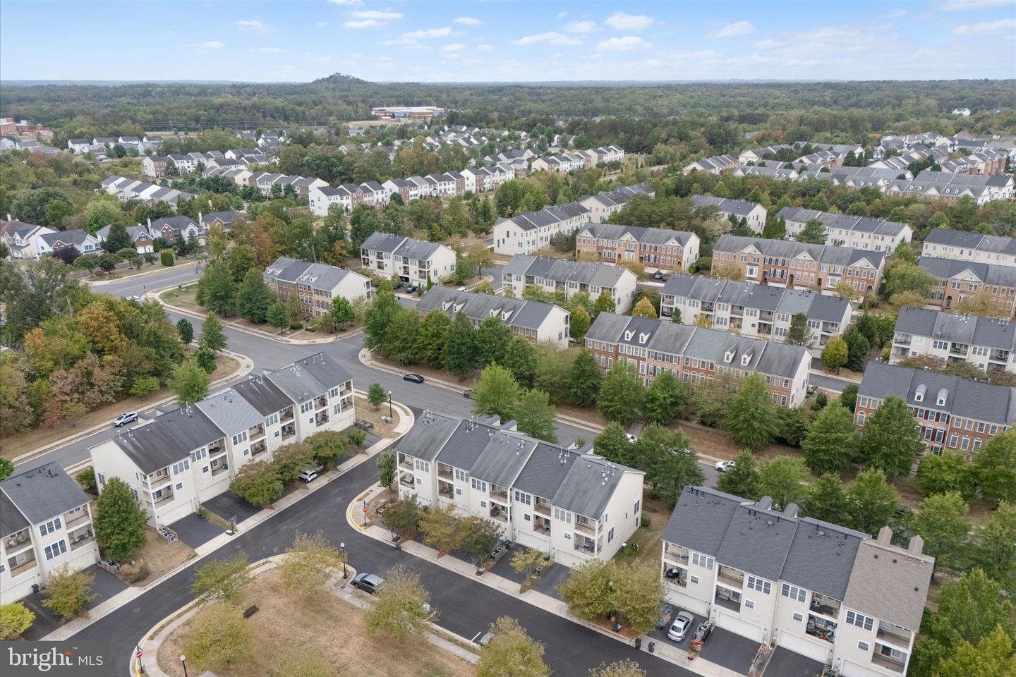 25817 MEWS TER, CHANTILLY, Virginia 20152, 3 Bedrooms Bedrooms, ,2 BathroomsBathrooms,Residential,For sale,25817 MEWS TER,VALO2107112 MLS # VALO2107112