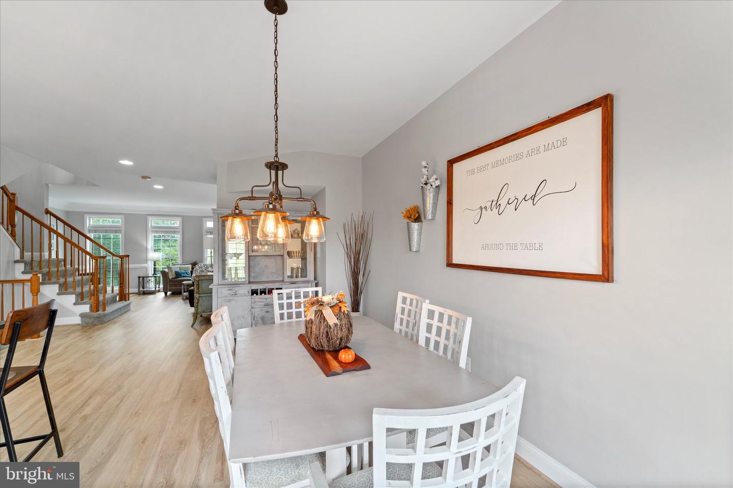 25817 MEWS TER, CHANTILLY, Virginia 20152, 3 Bedrooms Bedrooms, ,2 BathroomsBathrooms,Residential,For sale,25817 MEWS TER,VALO2107112 MLS # VALO2107112