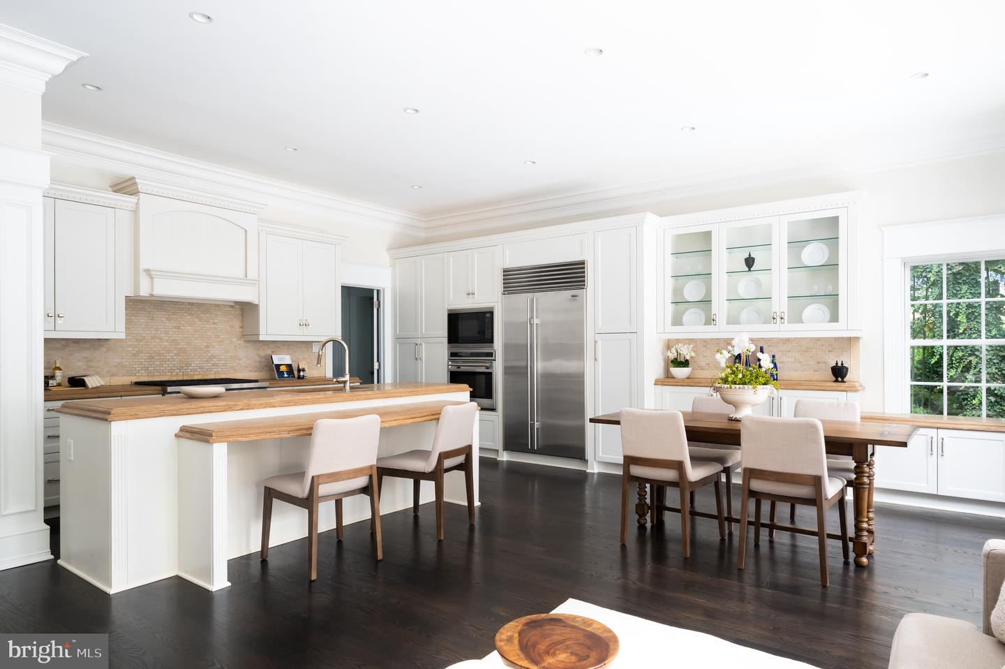 2913 UNIVERSITY TER NW, WASHINGTON, District Of Columbia 20016, 6 Bedrooms Bedrooms, ,5 BathroomsBathrooms,Residential,For sale,2913 UNIVERSITY TER NW,DCDC2223260 MLS # DCDC2223260