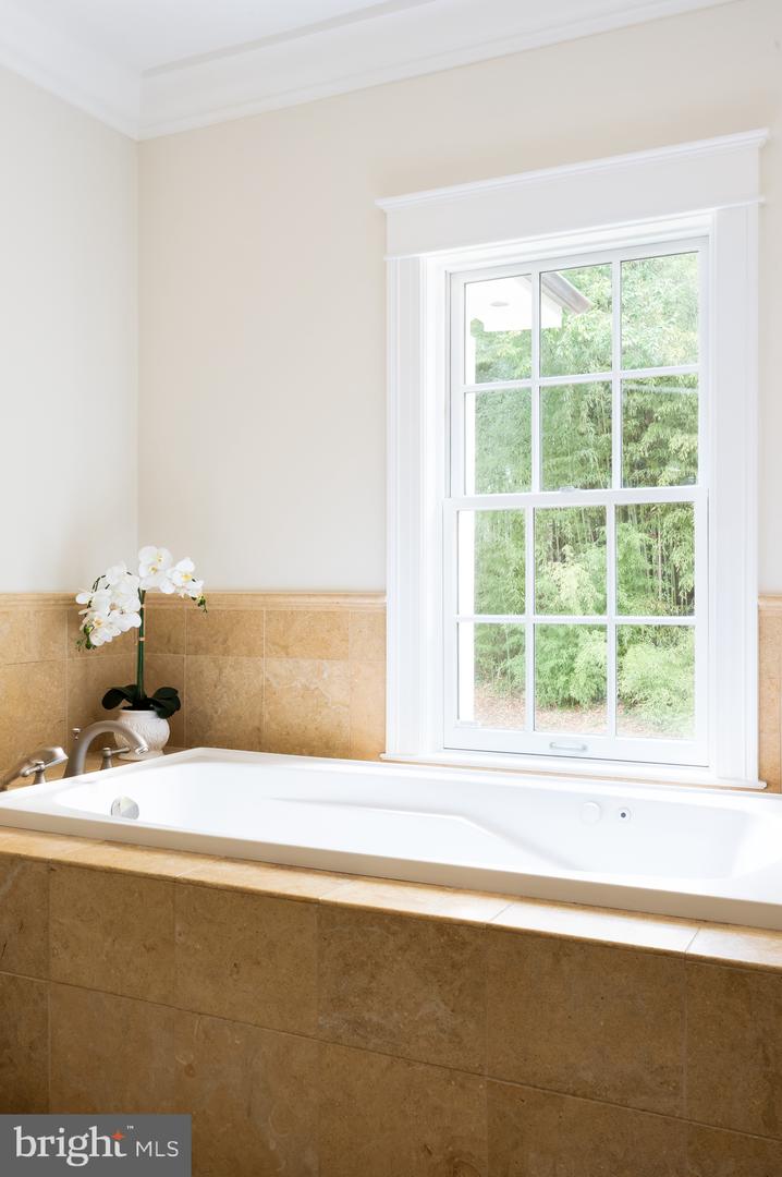 2913 UNIVERSITY TER NW, WASHINGTON, District Of Columbia 20016, 6 Bedrooms Bedrooms, ,5 BathroomsBathrooms,Residential,For sale,2913 UNIVERSITY TER NW,DCDC2223260 MLS # DCDC2223260