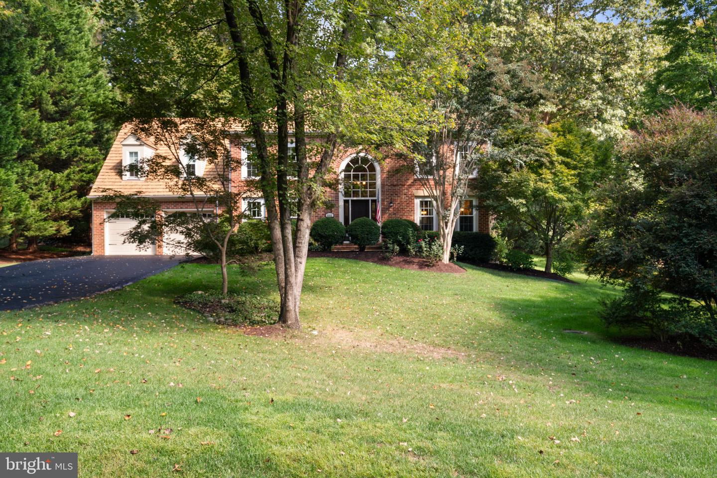 6805 OLD STONE FENCE RD, FAIRFAX STATION, Virginia 22039, 4 Bedrooms Bedrooms, ,3 BathroomsBathrooms,Residential,For sale,6805 OLD STONE FENCE RD,VAFX2268436 MLS # VAFX2268436