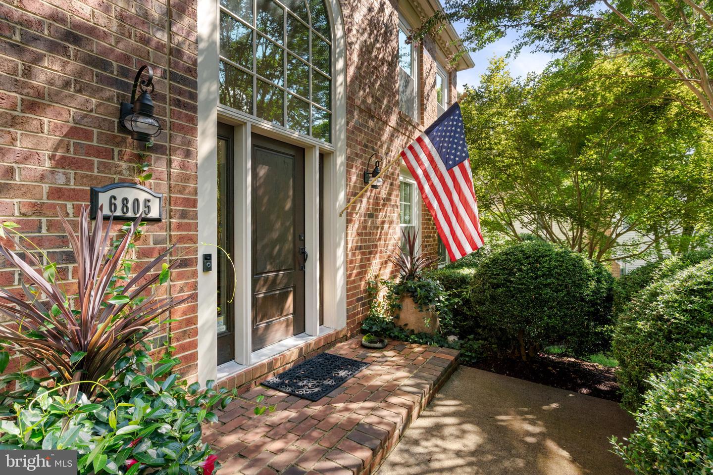 6805 OLD STONE FENCE RD, FAIRFAX STATION, Virginia 22039, 4 Bedrooms Bedrooms, ,3 BathroomsBathrooms,Residential,For sale,6805 OLD STONE FENCE RD,VAFX2268436 MLS # VAFX2268436