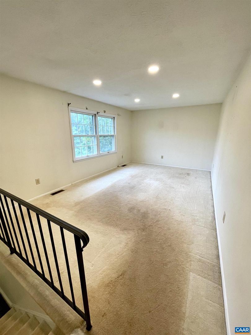 215 GREENE LEA DR, RUCKERSVILLE, Virginia 22968, 4 Bedrooms Bedrooms, ,2 BathroomsBathrooms,Residential,For sale,215 GREENE LEA DR,669212 MLS # 669212
