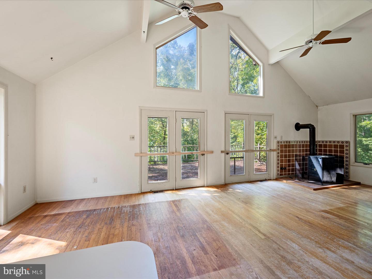 616 CHESTNUT LN, BERRYVILLE, Virginia 22611, 2 Bedrooms Bedrooms, ,3 BathroomsBathrooms,Residential,For sale,616 CHESTNUT LN,VACL2006096 MLS # VACL2006096