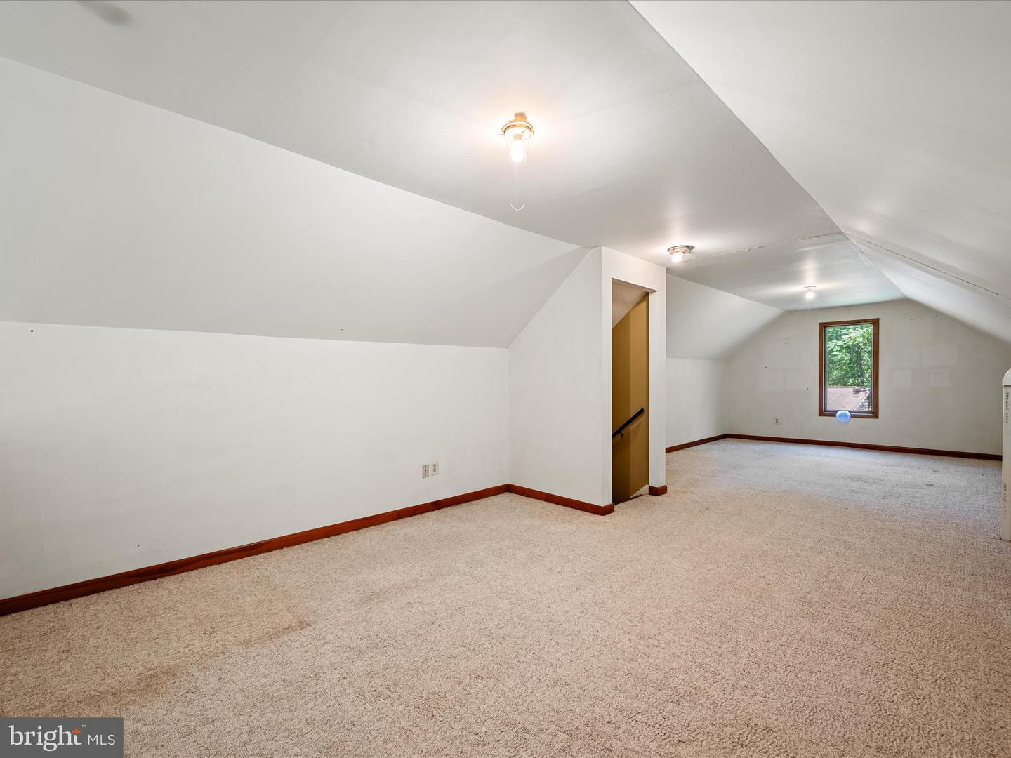 616 CHESTNUT LN, BERRYVILLE, Virginia 22611, 2 Bedrooms Bedrooms, ,3 BathroomsBathrooms,Residential,For sale,616 CHESTNUT LN,VACL2006096 MLS # VACL2006096