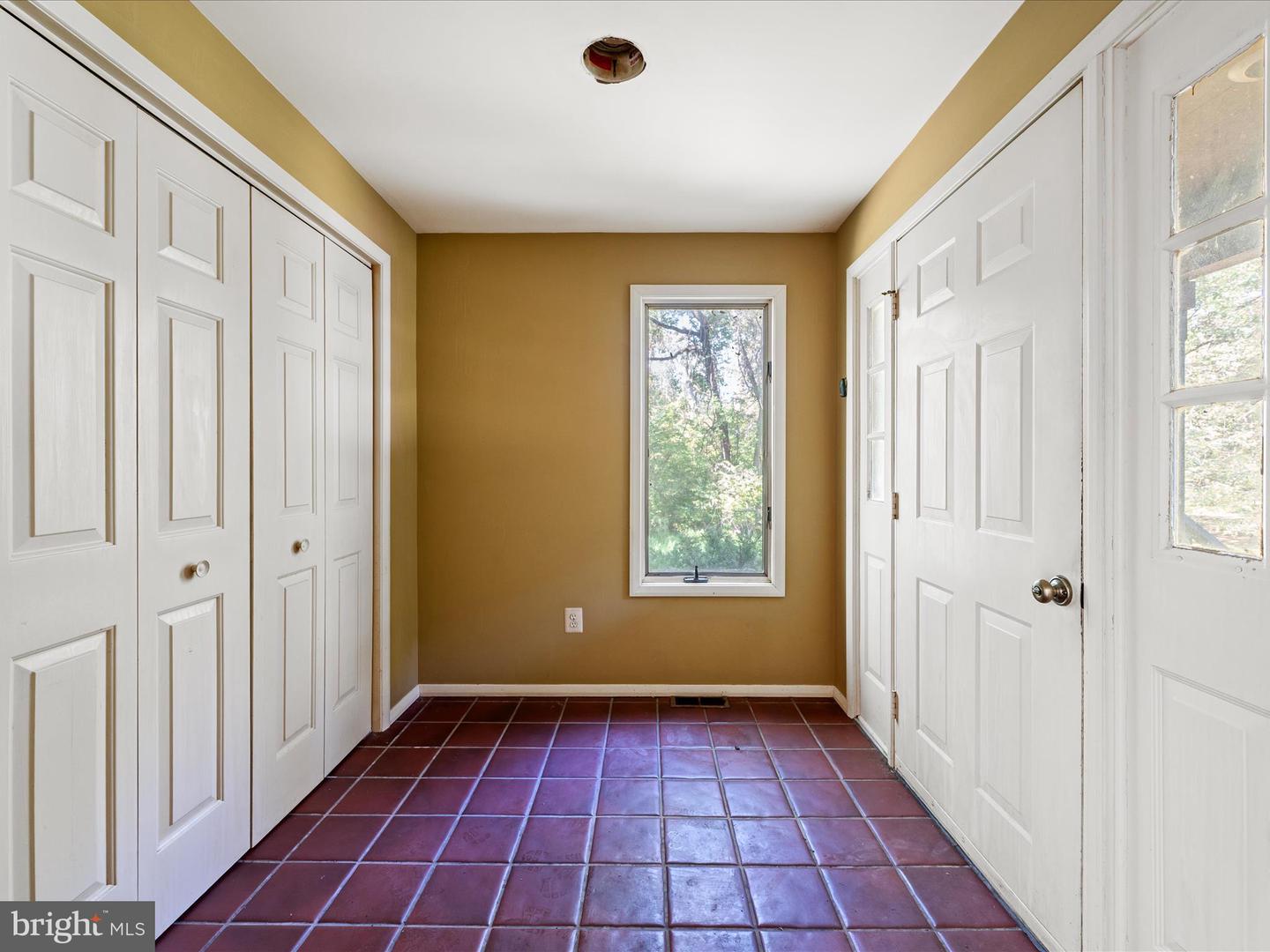 616 CHESTNUT LN, BERRYVILLE, Virginia 22611, 2 Bedrooms Bedrooms, ,3 BathroomsBathrooms,Residential,For sale,616 CHESTNUT LN,VACL2006096 MLS # VACL2006096