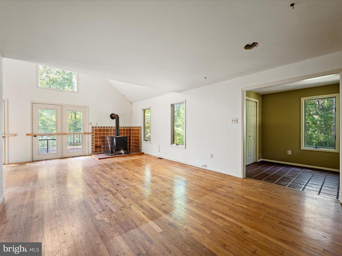 616 CHESTNUT LN, BERRYVILLE, Virginia 22611, 2 Bedrooms Bedrooms, ,3 BathroomsBathrooms,Residential,For sale,616 CHESTNUT LN,VACL2006096 MLS # VACL2006096
