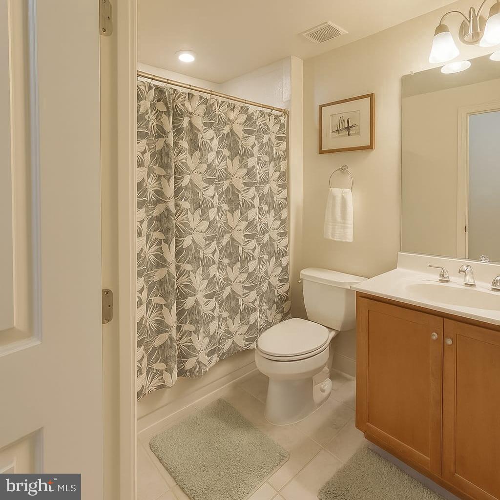 1000 N RANDOLPH ST #806, ARLINGTON, Virginia 22201, 1 Bedroom Bedrooms, ,1 BathroomBathrooms,Residential,For sale,1000 N RANDOLPH ST #806,VAAR2064138 MLS # VAAR2064138
