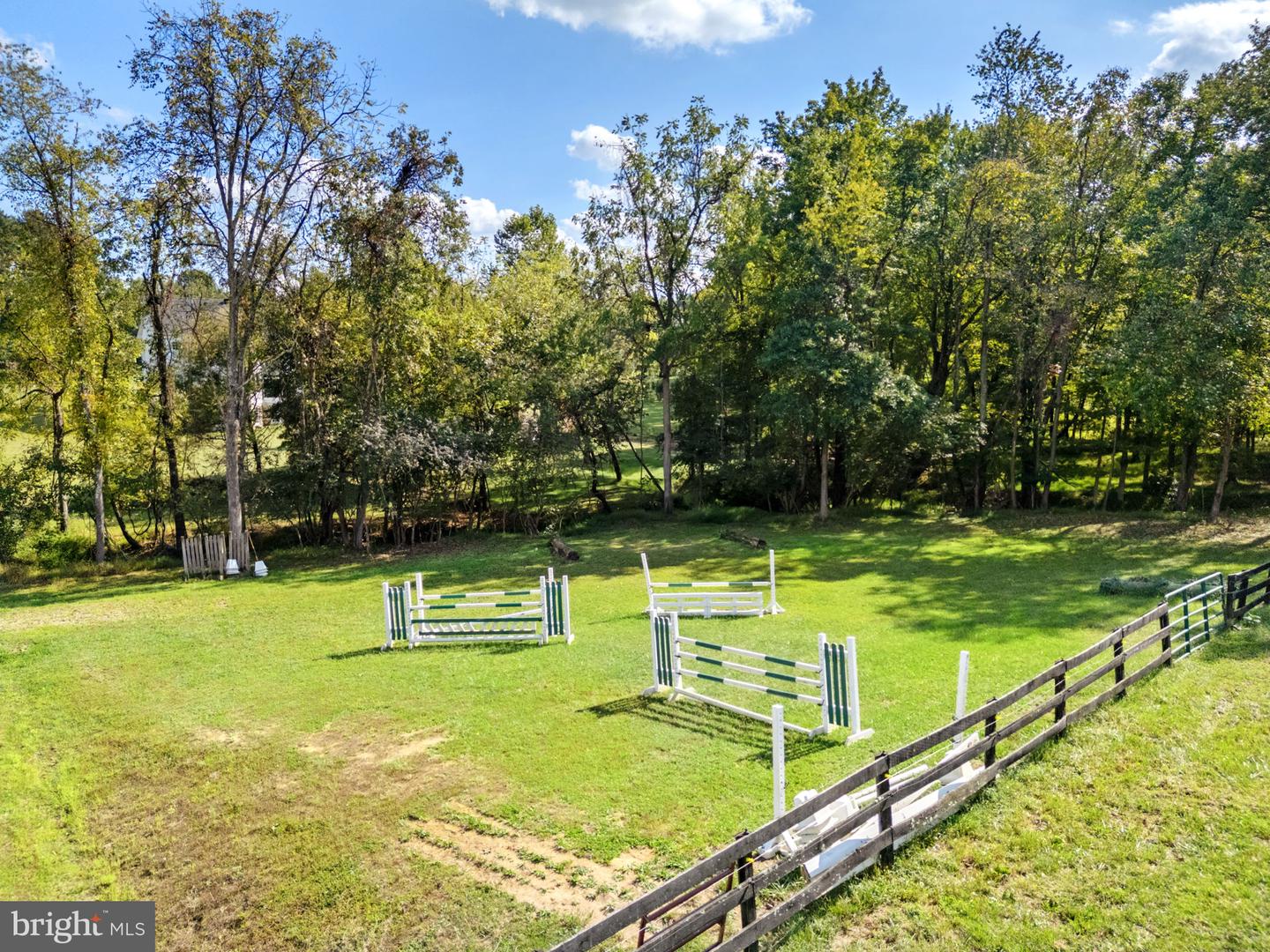 36775 LEITH LN, MIDDLEBURG, Virginia 20117, 4 Bedrooms Bedrooms, ,3 BathroomsBathrooms,Residential,For sale,36775 LEITH LN,VALO2107656 MLS # VALO2107656