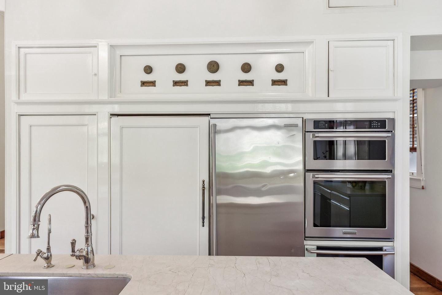 1527 35TH ST NW, WASHINGTON, District Of Columbia 20007, 8 Bedrooms Bedrooms, ,6 BathroomsBathrooms,Residential,For sale,1527 35TH ST NW,DCDC2224272 MLS # DCDC2224272