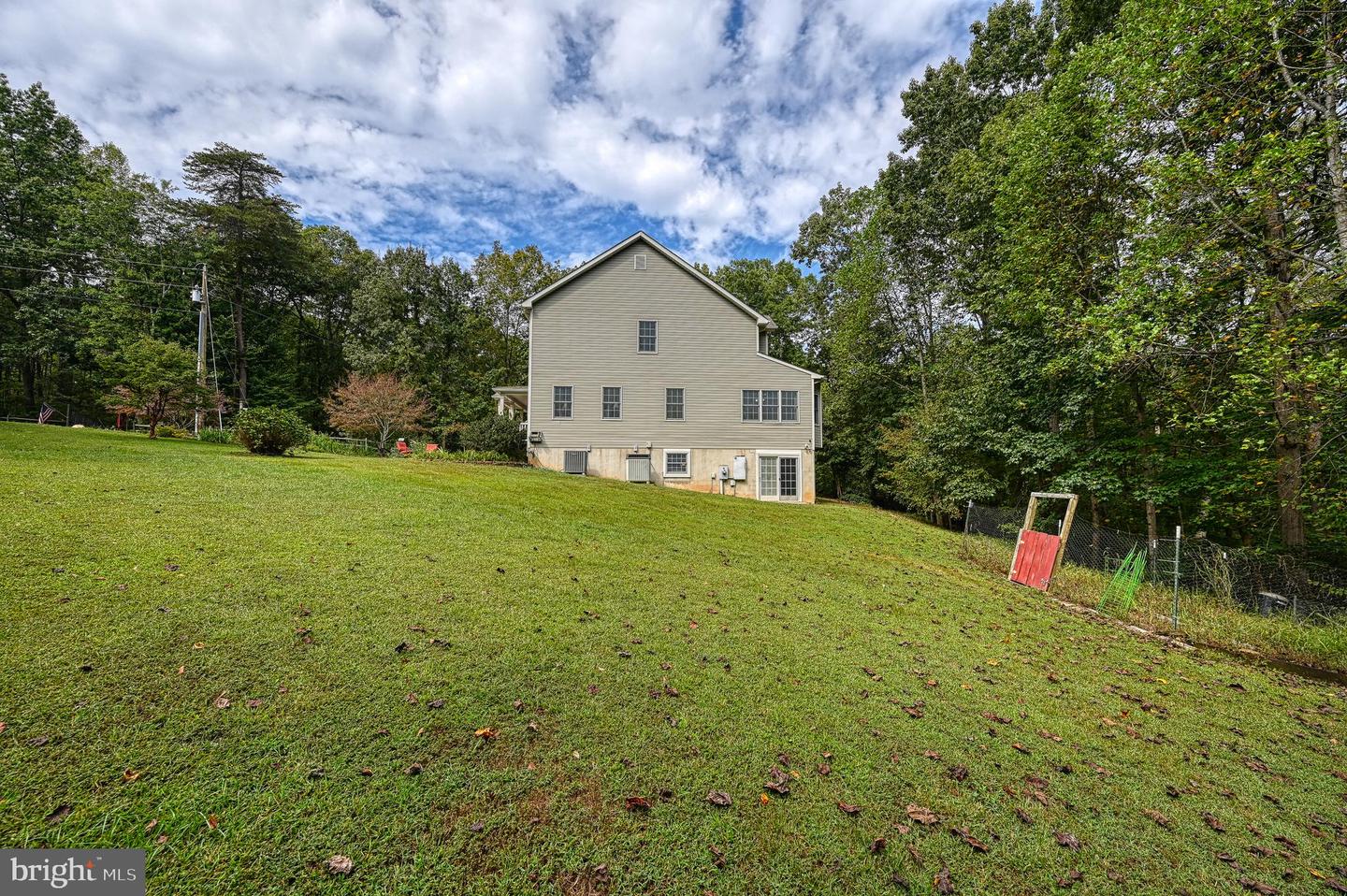 5 HUNT HAVEN, MINERAL, Virginia 23117, 4 Bedrooms Bedrooms, ,2 BathroomsBathrooms,Residential,For sale,5 HUNT HAVEN,VALA2008644 MLS # VALA2008644