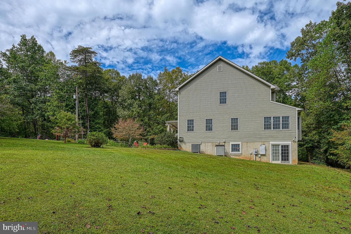5 HUNT HAVEN, MINERAL, Virginia 23117, 4 Bedrooms Bedrooms, ,2 BathroomsBathrooms,Residential,For sale,5 HUNT HAVEN,VALA2008644 MLS # VALA2008644