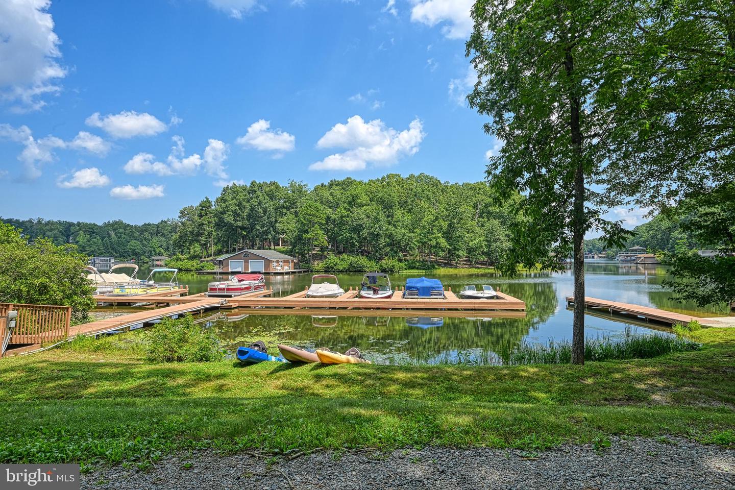 5 HUNT HAVEN, MINERAL, Virginia 23117, 4 Bedrooms Bedrooms, ,2 BathroomsBathrooms,Residential,For sale,5 HUNT HAVEN,VALA2008644 MLS # VALA2008644