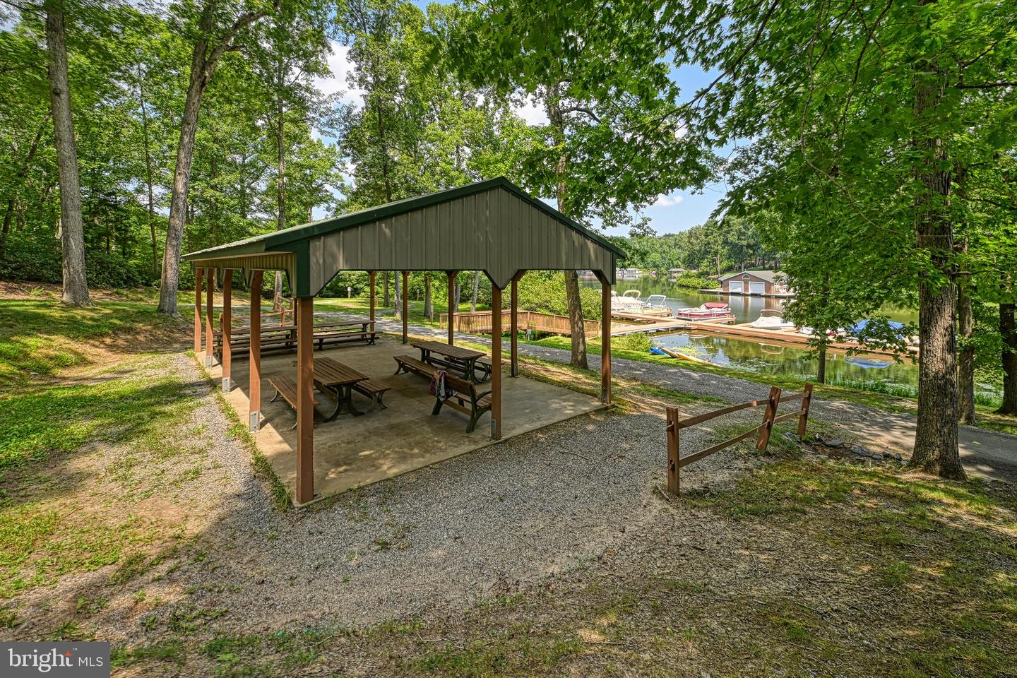 5 HUNT HAVEN, MINERAL, Virginia 23117, 4 Bedrooms Bedrooms, ,2 BathroomsBathrooms,Residential,For sale,5 HUNT HAVEN,VALA2008644 MLS # VALA2008644