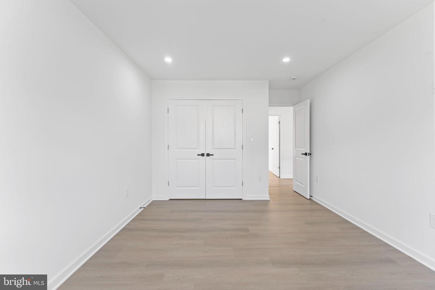8111 OAK ST, MANASSAS, Virginia 20111, 4 Bedrooms Bedrooms, ,3 BathroomsBathrooms,Residential,For sale,8111 OAK ST,VAPW2104814 MLS # VAPW2104814