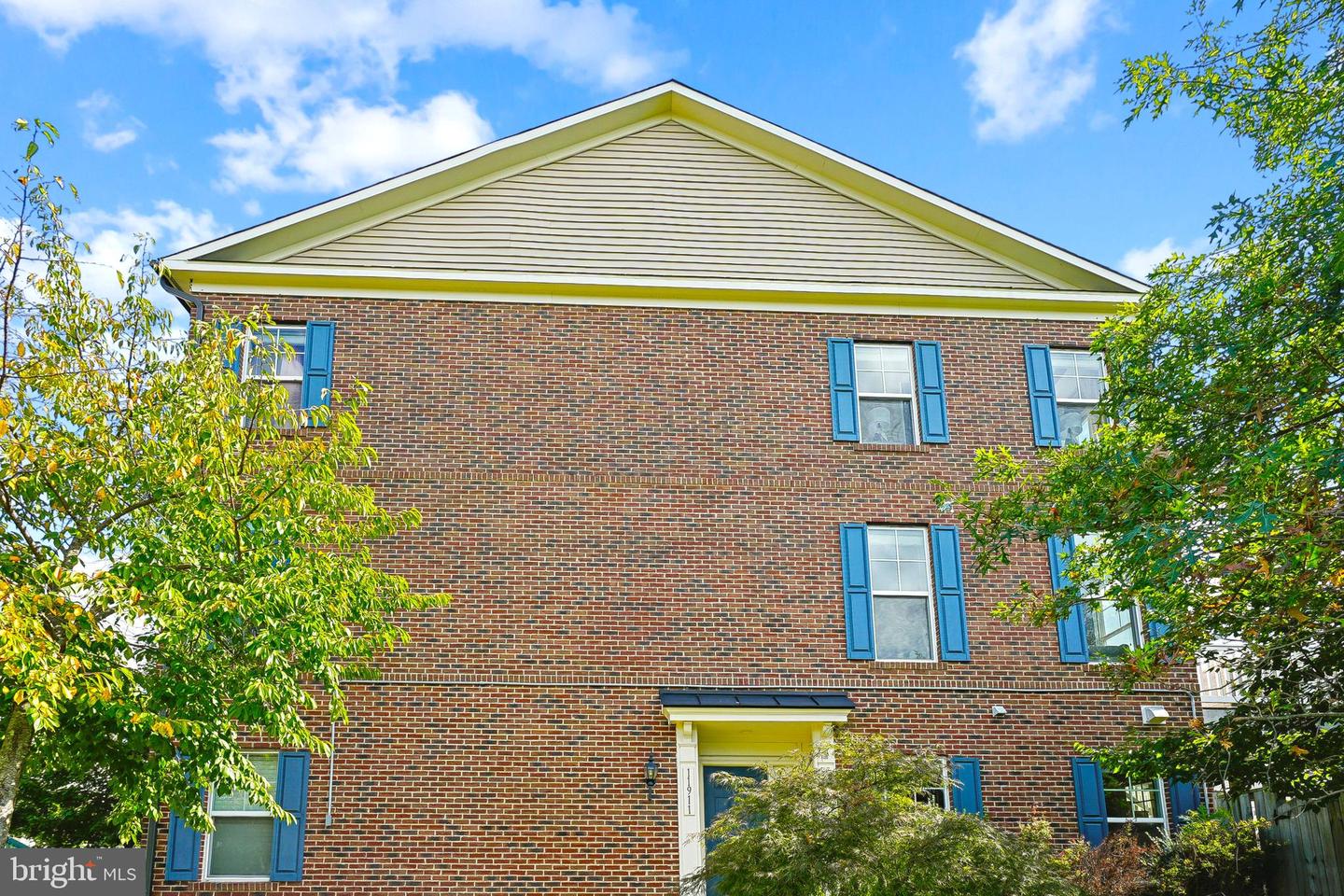 11911 WATERTON LAKE LN, BRISTOW, Virginia 20136, 3 Bedrooms Bedrooms, ,3 BathroomsBathrooms,Residential,For sale,11911 WATERTON LAKE LN,VAPW2104898 MLS # VAPW2104898