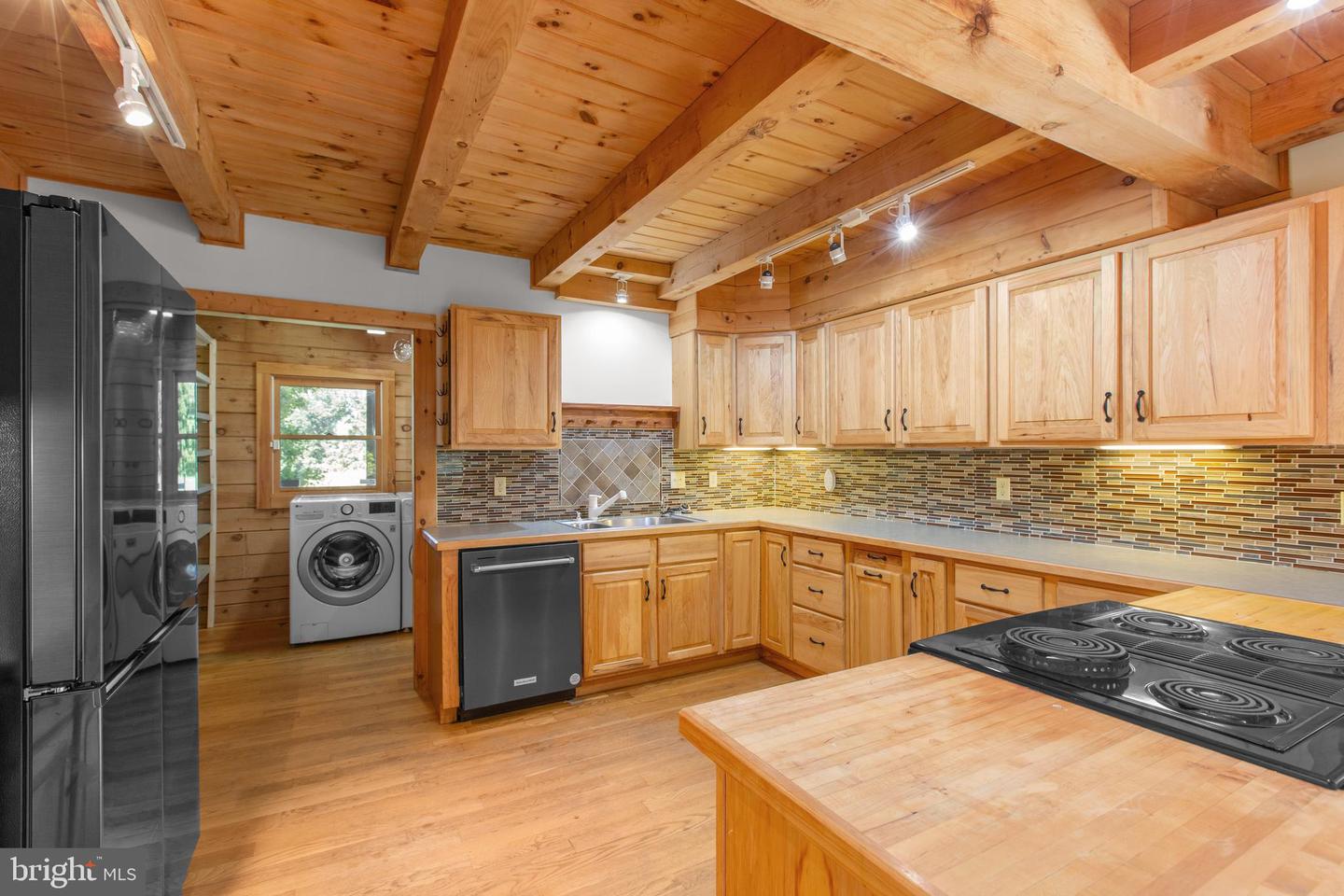 13328 GRANVIEW RD, KING GEORGE, Virginia 22485, 3 Bedrooms Bedrooms, ,3 BathroomsBathrooms,Residential,For sale,13328 GRANVIEW RD,VAKG2007082 MLS # VAKG2007082