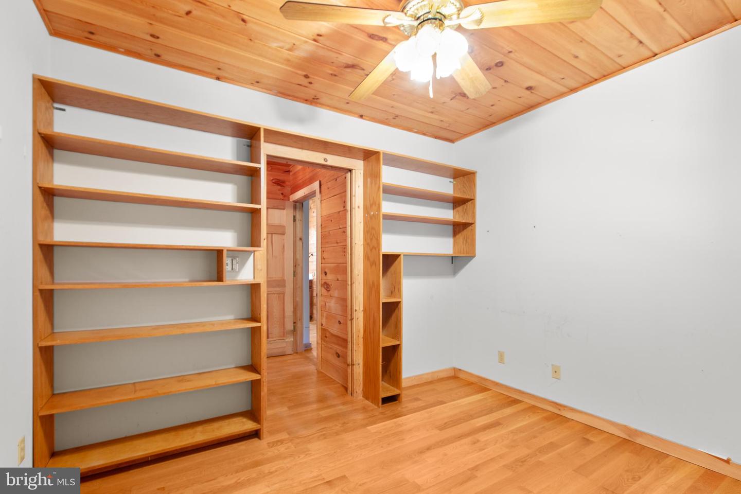 13328 GRANVIEW RD, KING GEORGE, Virginia 22485, 3 Bedrooms Bedrooms, ,3 BathroomsBathrooms,Residential,For sale,13328 GRANVIEW RD,VAKG2007082 MLS # VAKG2007082