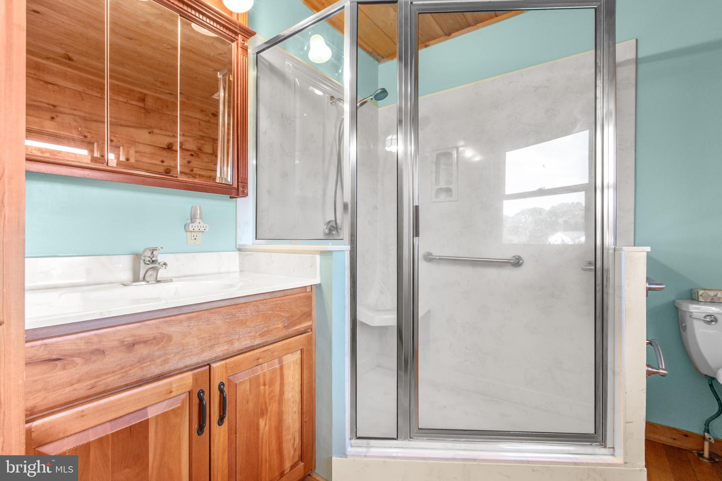 13328 GRANVIEW RD, KING GEORGE, Virginia 22485, 3 Bedrooms Bedrooms, ,3 BathroomsBathrooms,Residential,For sale,13328 GRANVIEW RD,VAKG2007082 MLS # VAKG2007082