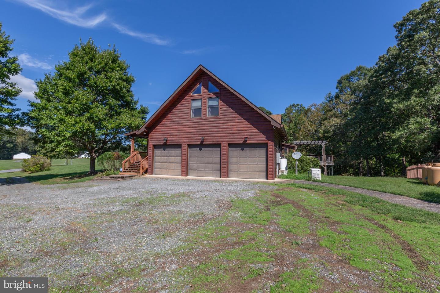13328 GRANVIEW RD, KING GEORGE, Virginia 22485, 3 Bedrooms Bedrooms, ,3 BathroomsBathrooms,Residential,For sale,13328 GRANVIEW RD,VAKG2007082 MLS # VAKG2007082
