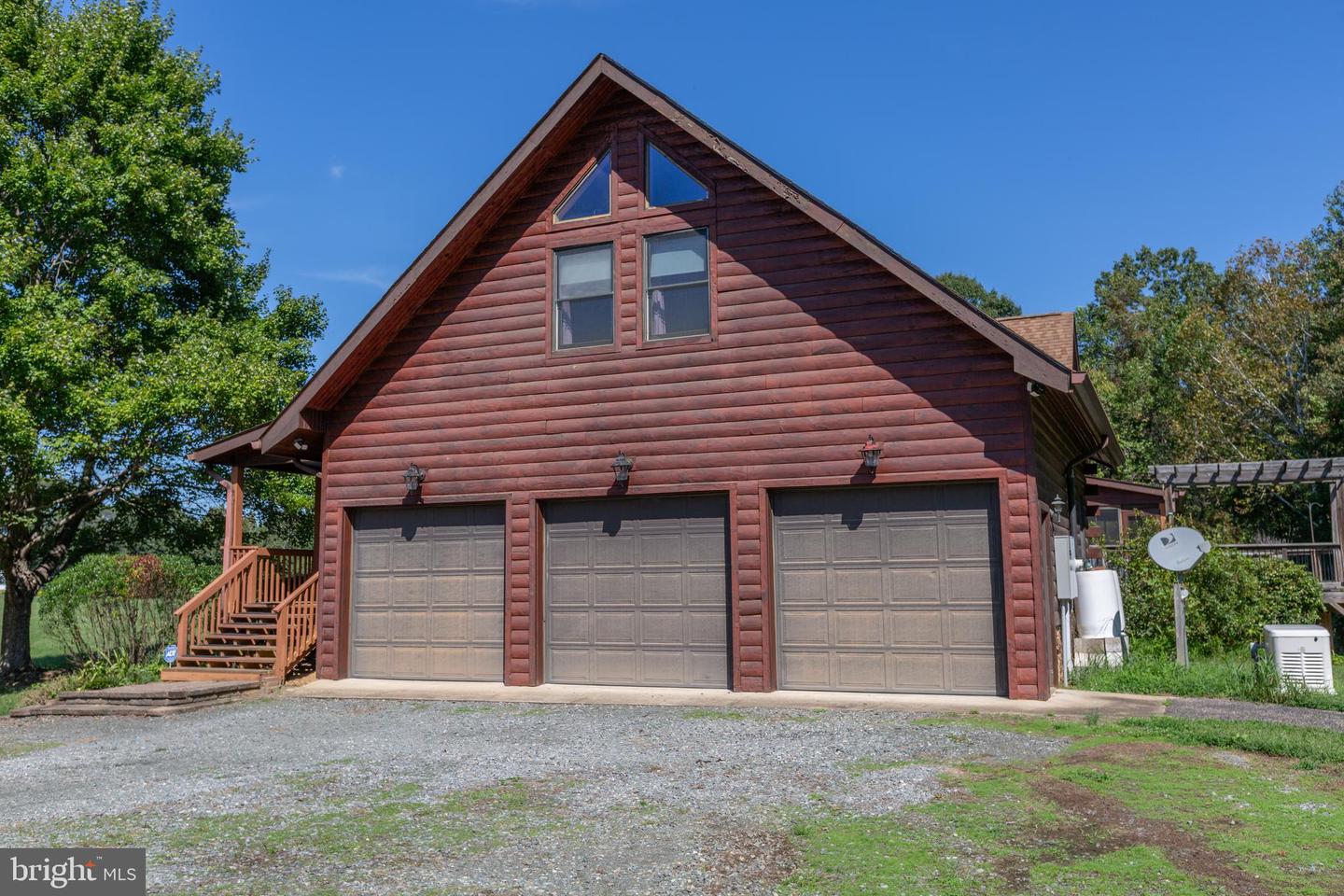 13328 GRANVIEW RD, KING GEORGE, Virginia 22485, 3 Bedrooms Bedrooms, ,3 BathroomsBathrooms,Residential,For sale,13328 GRANVIEW RD,VAKG2007082 MLS # VAKG2007082