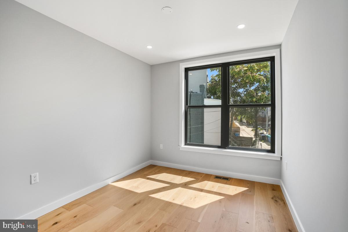 1511 WEST VIRGINIA AVE NE, WASHINGTON, District Of Columbia 20002, 5 Bedrooms Bedrooms, ,3 BathroomsBathrooms,Residential,For sale,1511 WEST VIRGINIA AVE NE,DCDC2224628 MLS # DCDC2224628