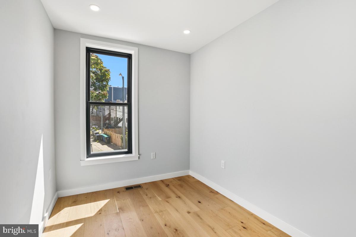 1511 WEST VIRGINIA AVE NE, WASHINGTON, District Of Columbia 20002, 5 Bedrooms Bedrooms, ,3 BathroomsBathrooms,Residential,For sale,1511 WEST VIRGINIA AVE NE,DCDC2224628 MLS # DCDC2224628
