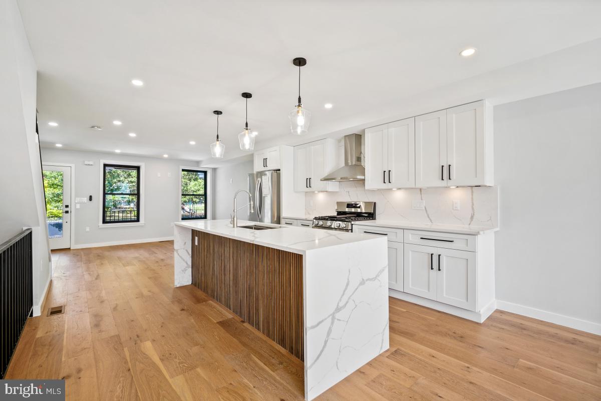 1511 WEST VIRGINIA AVE NE, WASHINGTON, District Of Columbia 20002, 5 Bedrooms Bedrooms, ,3 BathroomsBathrooms,Residential,For sale,1511 WEST VIRGINIA AVE NE,DCDC2224628 MLS # DCDC2224628