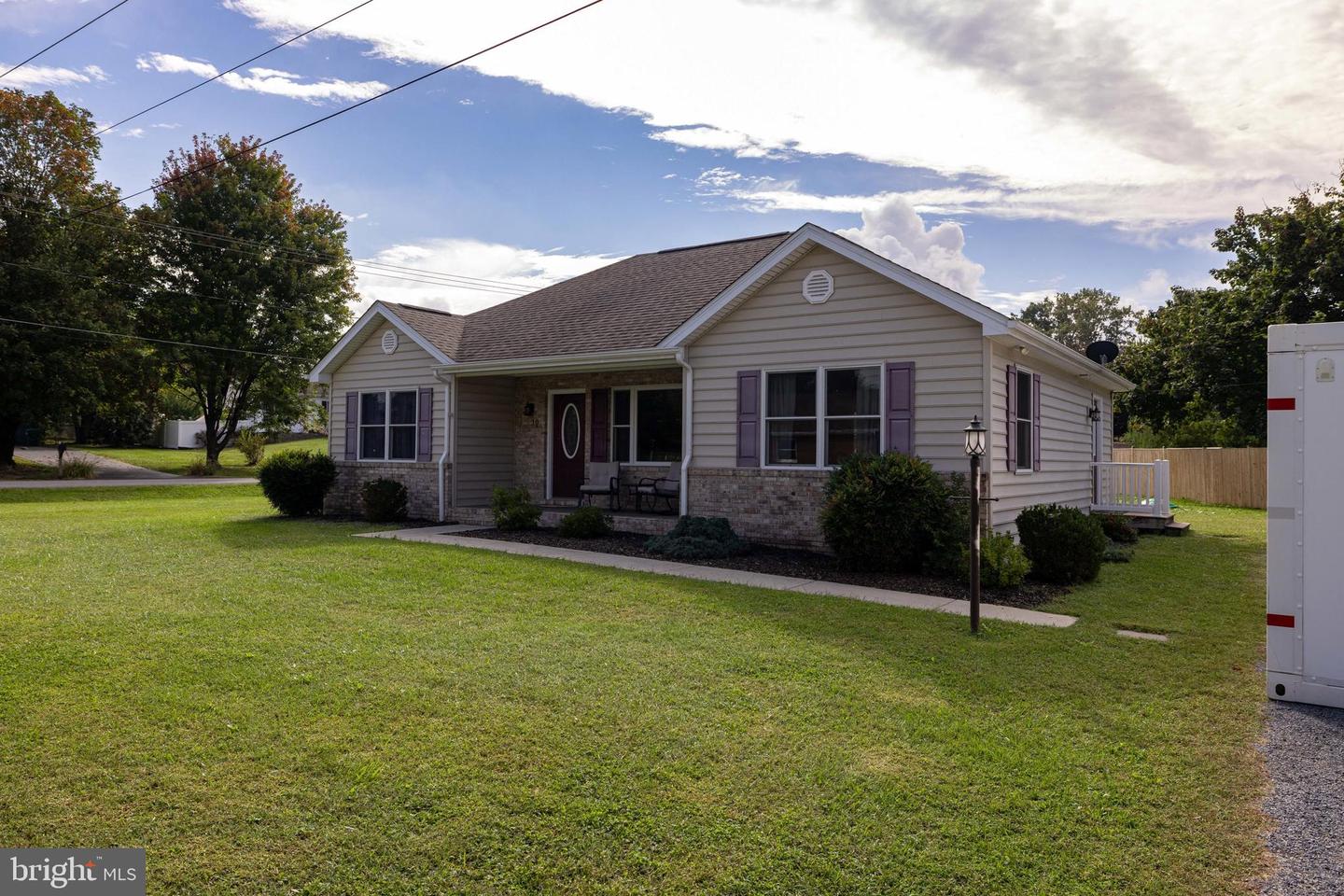10 CUMBIA AVE, LURAY, Virginia 22835, 3 Bedrooms Bedrooms, ,2 BathroomsBathrooms,Residential,For sale,10 CUMBIA AVE,VAPA2005420 MLS # VAPA2005420
