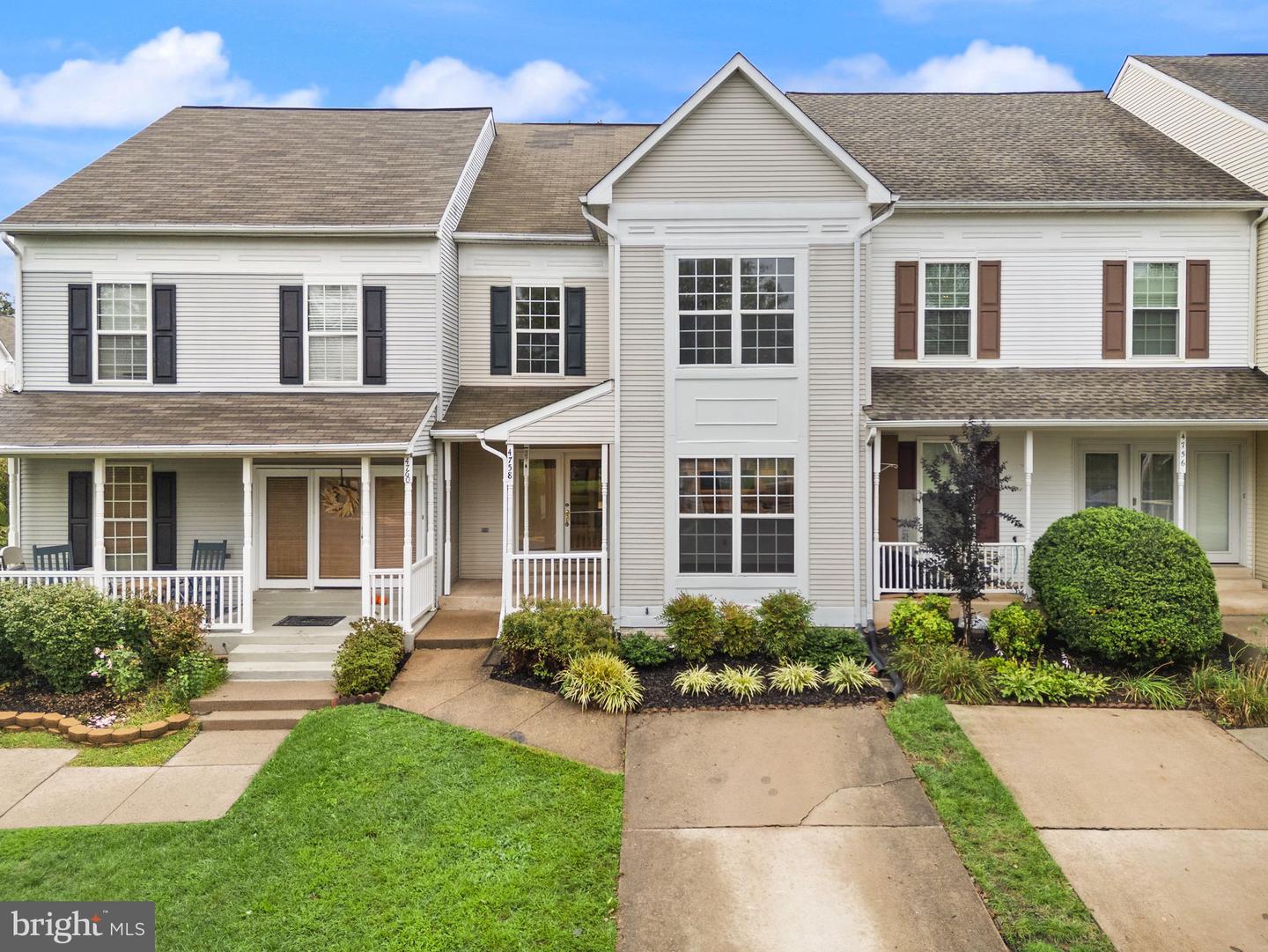 4758 WARM HEARTH CIR, FAIRFAX, Virginia 22033, 3 Bedrooms Bedrooms, ,2 BathroomsBathrooms,Residential,For sale,4758 WARM HEARTH CIR,VAFX2269804 MLS # VAFX2269804