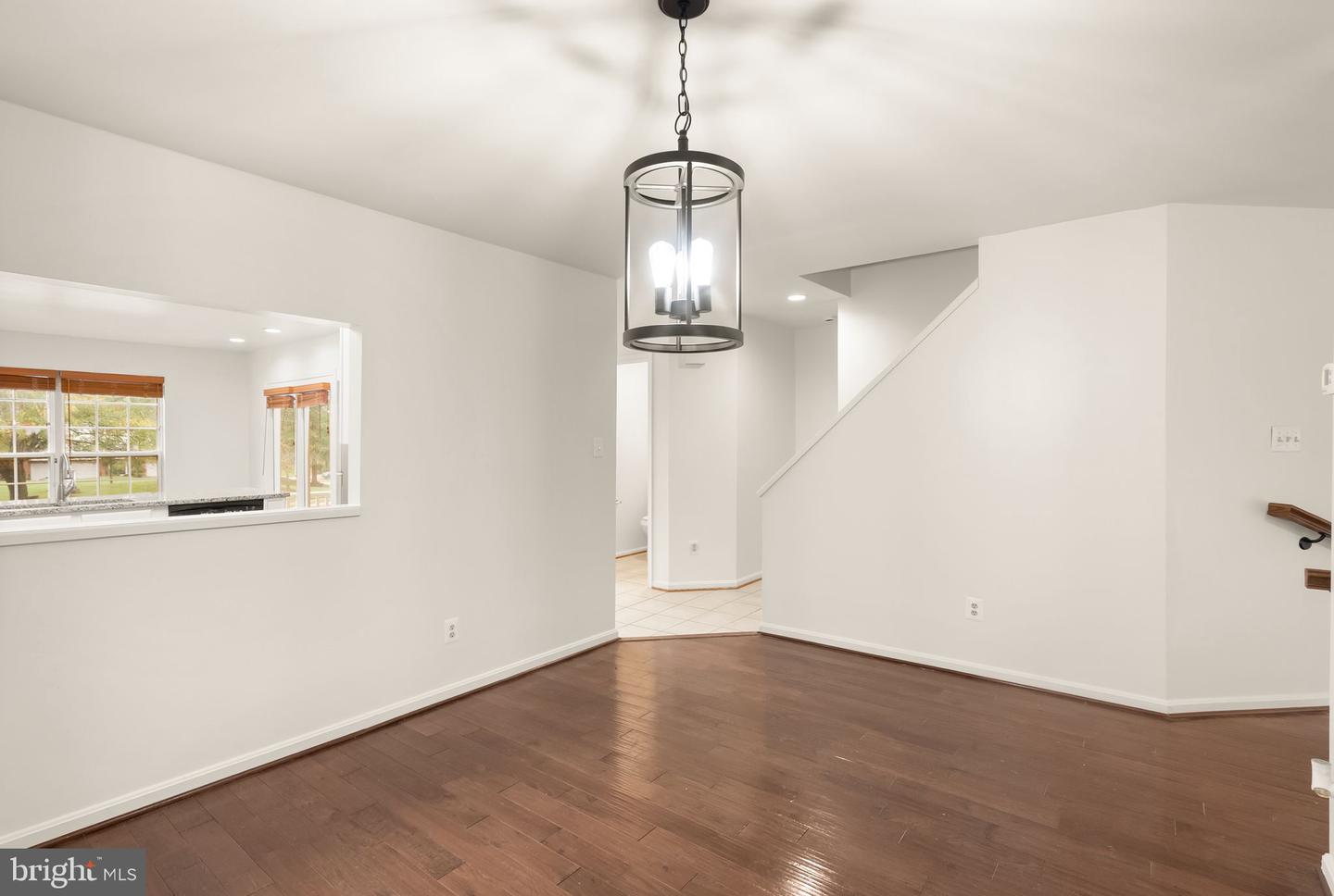 4758 WARM HEARTH CIR, FAIRFAX, Virginia 22033, 3 Bedrooms Bedrooms, ,2 BathroomsBathrooms,Residential,For sale,4758 WARM HEARTH CIR,VAFX2269804 MLS # VAFX2269804