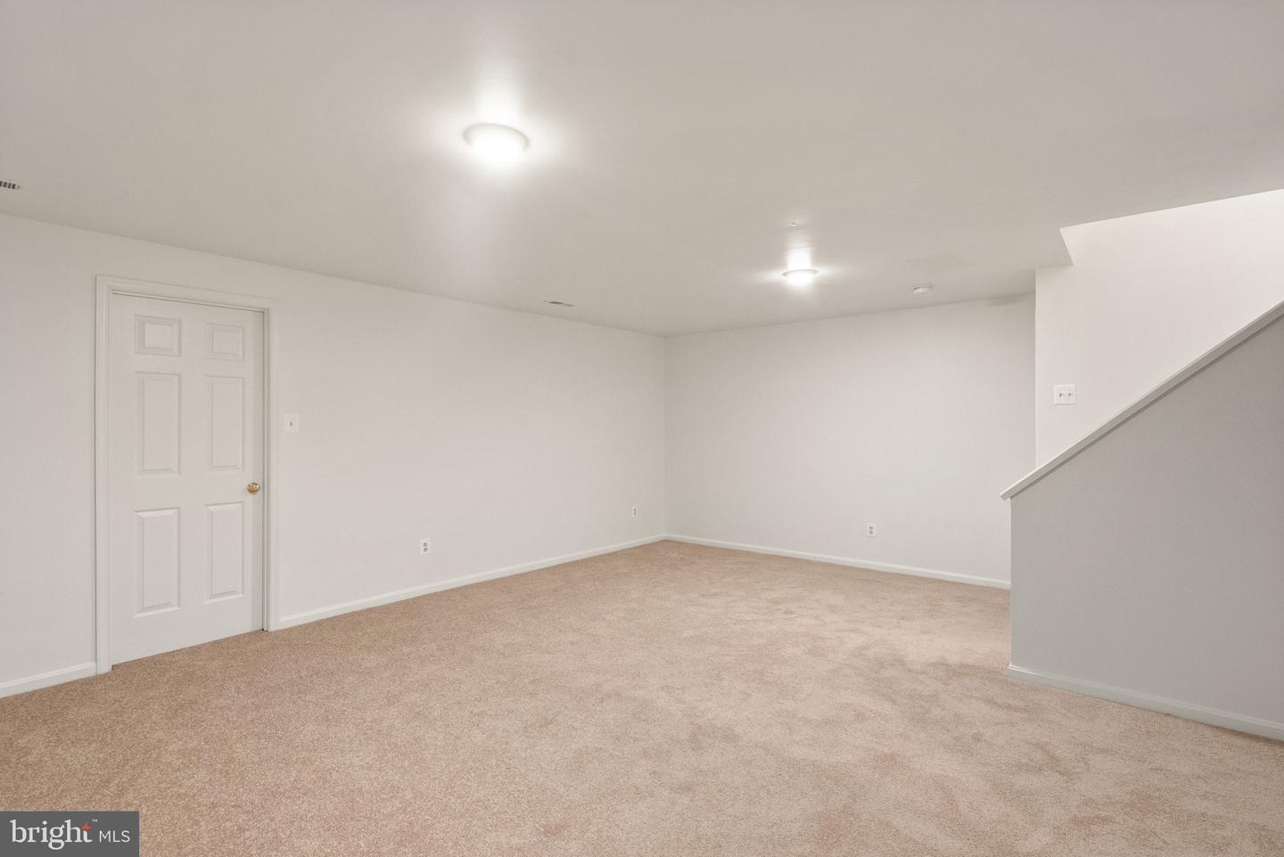 4758 WARM HEARTH CIR, FAIRFAX, Virginia 22033, 3 Bedrooms Bedrooms, ,2 BathroomsBathrooms,Residential,For sale,4758 WARM HEARTH CIR,VAFX2269804 MLS # VAFX2269804