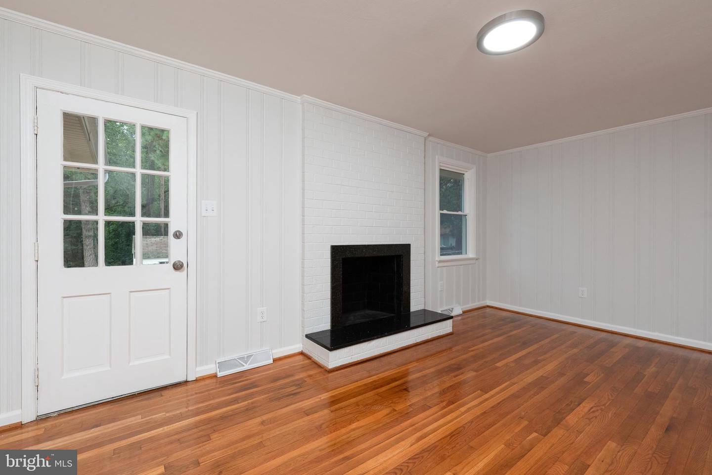 715 AZALEA AVE, RICHMOND, Virginia 23227, 3 Bedrooms Bedrooms, ,2 BathroomsBathrooms,Residential,For sale,715 AZALEA AVE,VAHN2001084 MLS # VAHN2001084