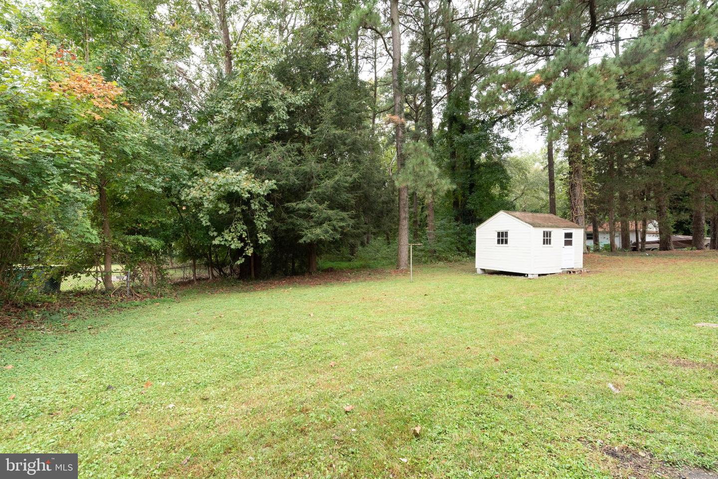 715 AZALEA AVE, RICHMOND, Virginia 23227, 3 Bedrooms Bedrooms, ,2 BathroomsBathrooms,Residential,For sale,715 AZALEA AVE,VAHN2001084 MLS # VAHN2001084
