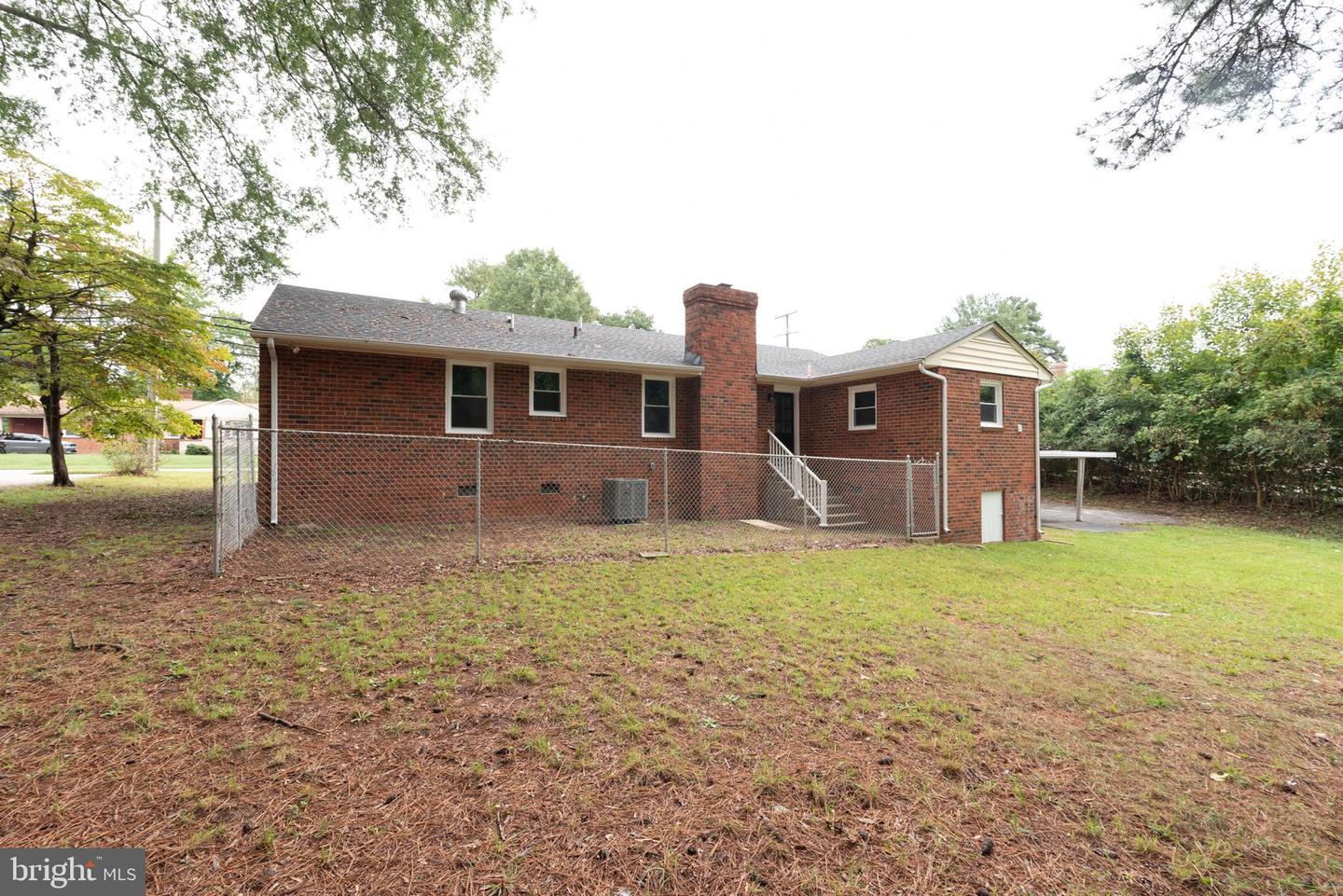 715 AZALEA AVE, RICHMOND, Virginia 23227, 3 Bedrooms Bedrooms, ,2 BathroomsBathrooms,Residential,For sale,715 AZALEA AVE,VAHN2001084 MLS # VAHN2001084