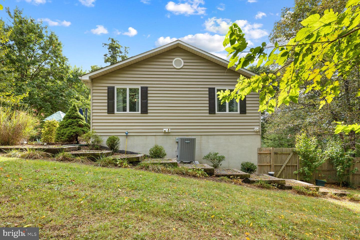2891 SAUMSVILLE RD, MAURERTOWN, Virginia 22644, 4 Bedrooms Bedrooms, ,5 BathroomsBathrooms,Residential,For sale,2891 SAUMSVILLE RD,VASH2012650 MLS # VASH2012650