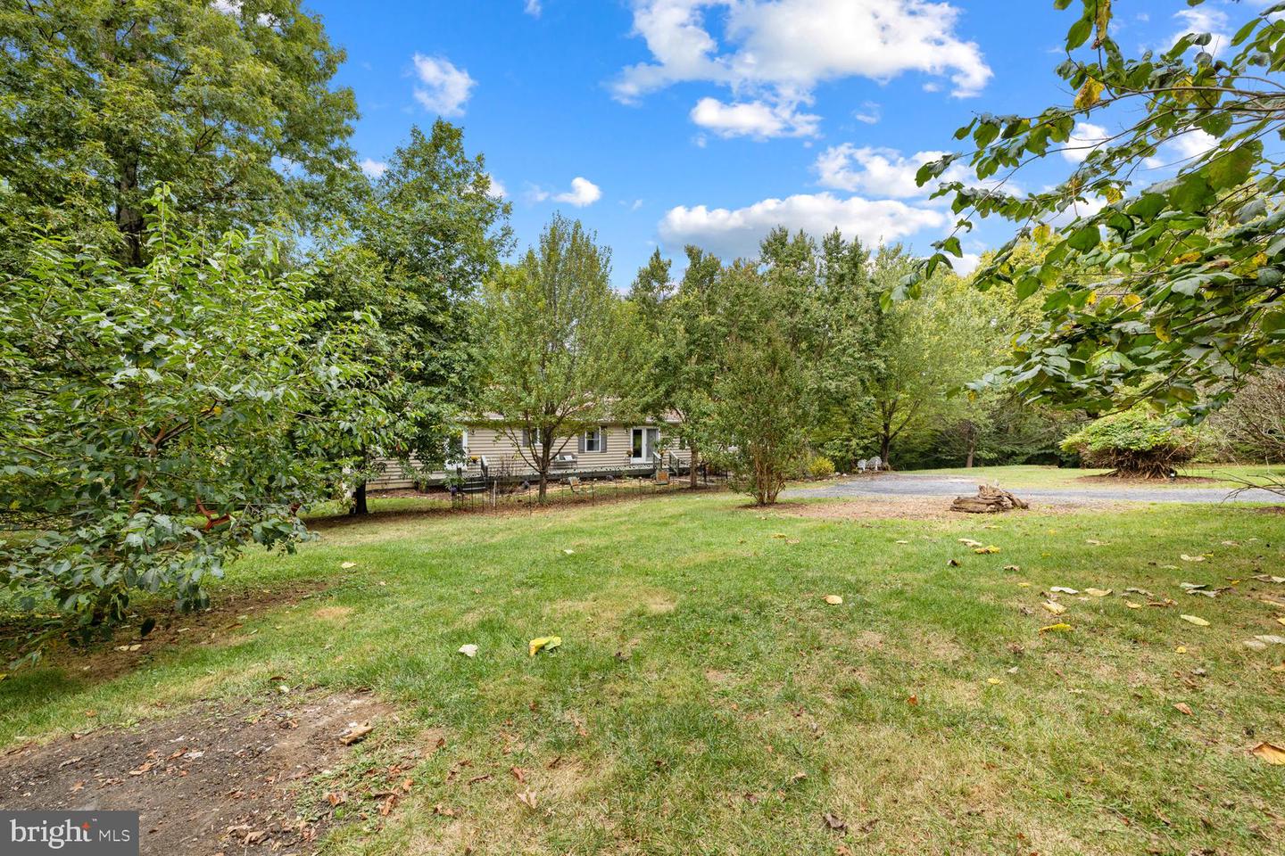2891 SAUMSVILLE RD, MAURERTOWN, Virginia 22644, 4 Bedrooms Bedrooms, ,5 BathroomsBathrooms,Residential,For sale,2891 SAUMSVILLE RD,VASH2012650 MLS # VASH2012650