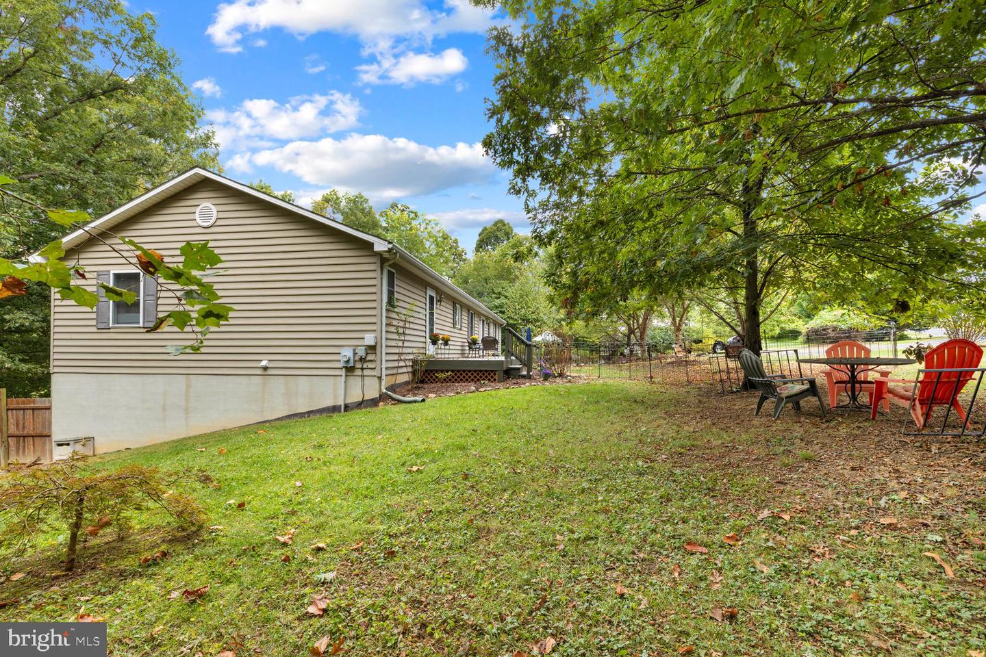 2891 SAUMSVILLE RD, MAURERTOWN, Virginia 22644, 4 Bedrooms Bedrooms, ,5 BathroomsBathrooms,Residential,For sale,2891 SAUMSVILLE RD,VASH2012650 MLS # VASH2012650