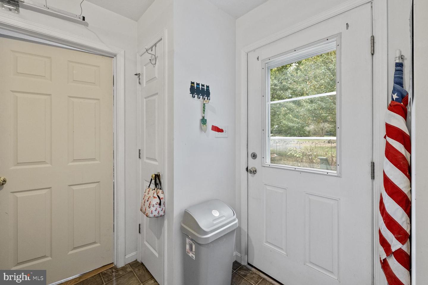 2891 SAUMSVILLE RD, MAURERTOWN, Virginia 22644, 4 Bedrooms Bedrooms, ,5 BathroomsBathrooms,Residential,For sale,2891 SAUMSVILLE RD,VASH2012650 MLS # VASH2012650