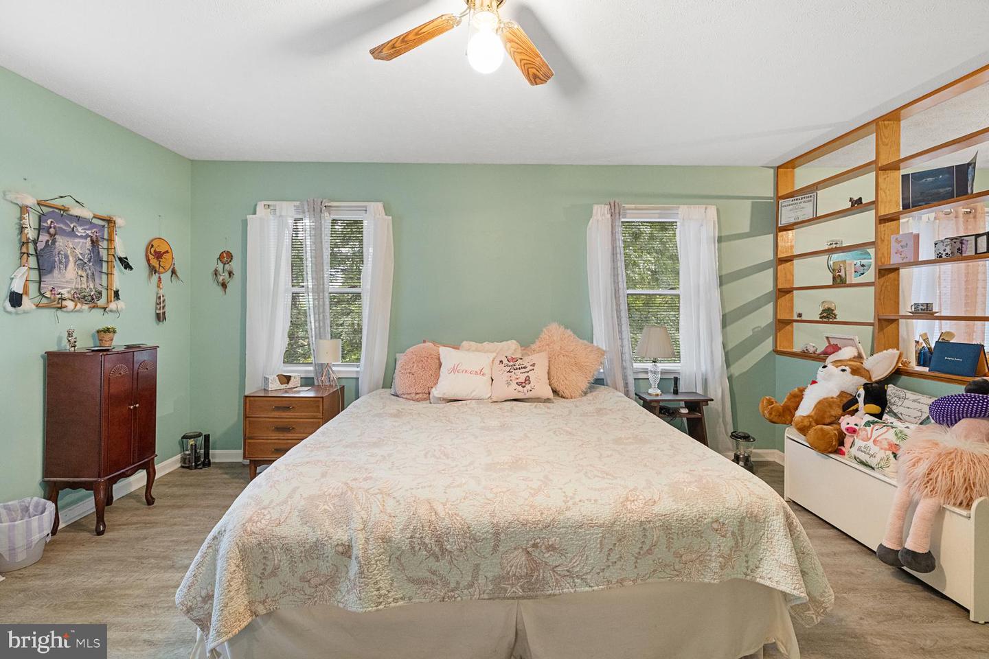 2891 SAUMSVILLE RD, MAURERTOWN, Virginia 22644, 4 Bedrooms Bedrooms, ,5 BathroomsBathrooms,Residential,For sale,2891 SAUMSVILLE RD,VASH2012650 MLS # VASH2012650